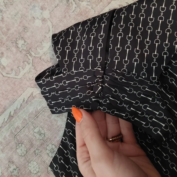 Express Black and White Patterned Tank Top - Picture 5 of 5